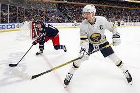 足球巴萨锋线双子星状态火热，联手贡献20球